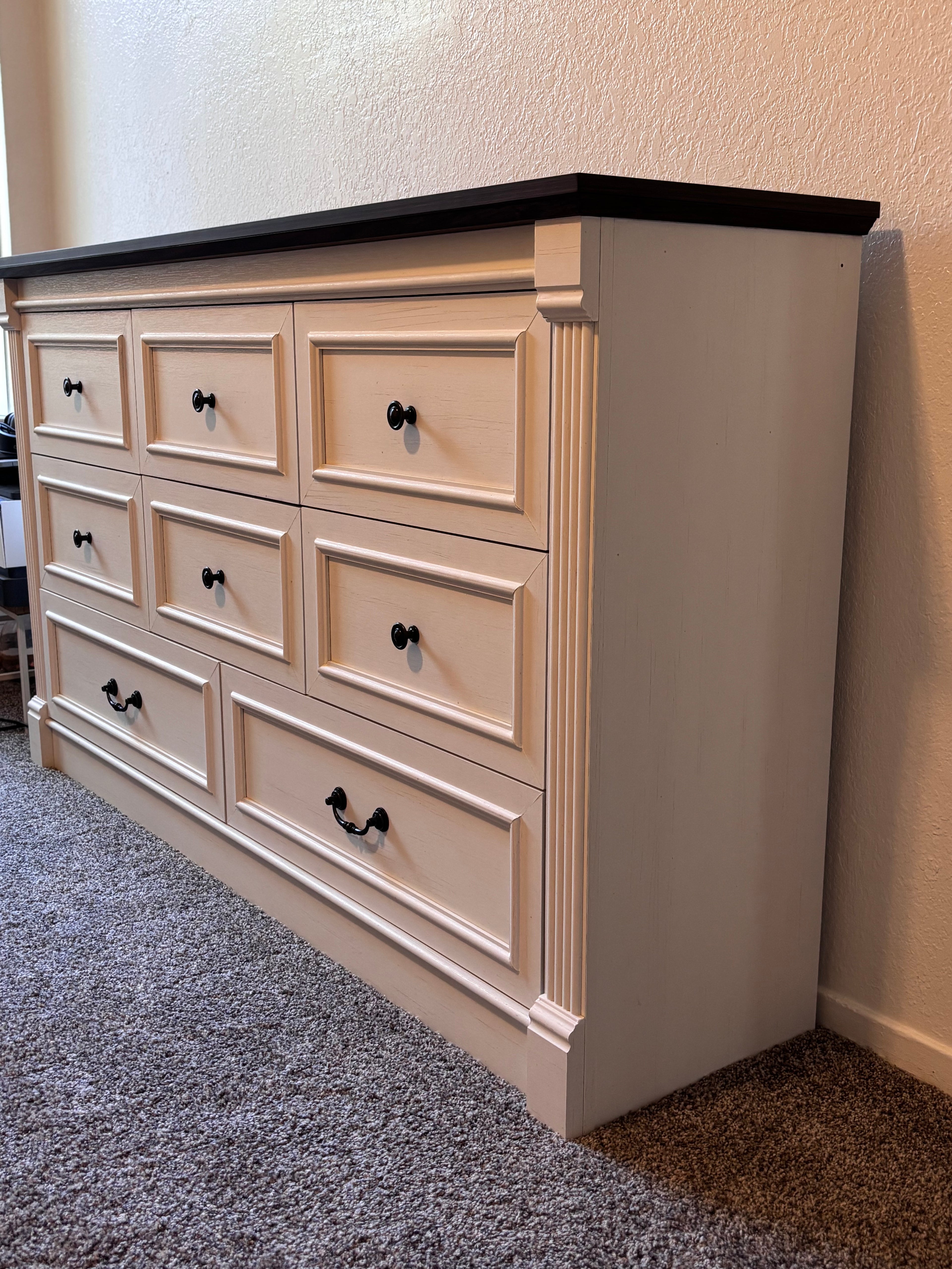 Modern Farmhouse 8 Drawer Dresser