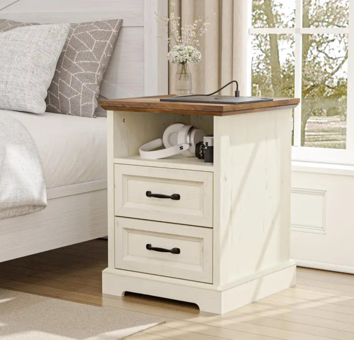 Harbor View Charging Nightstand-2pc