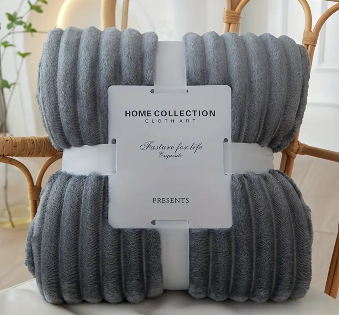 CloudSnug Luxe Blanket