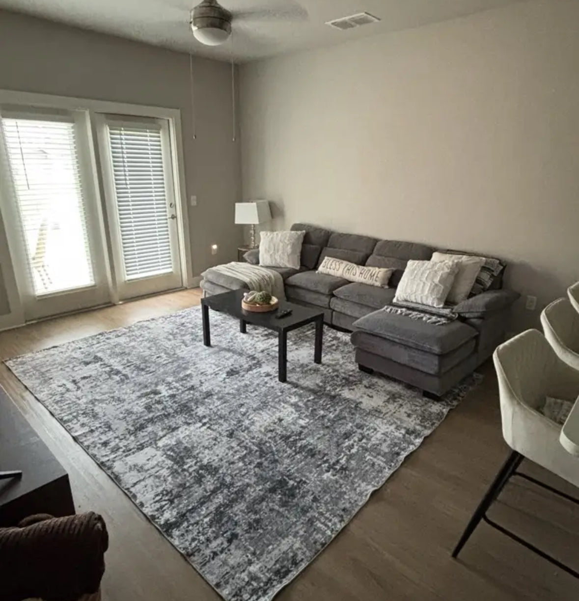 4-Seater U-Shape Sectional Couch