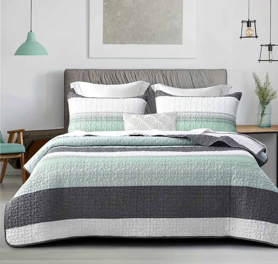 Serene Stripes Quilt Set