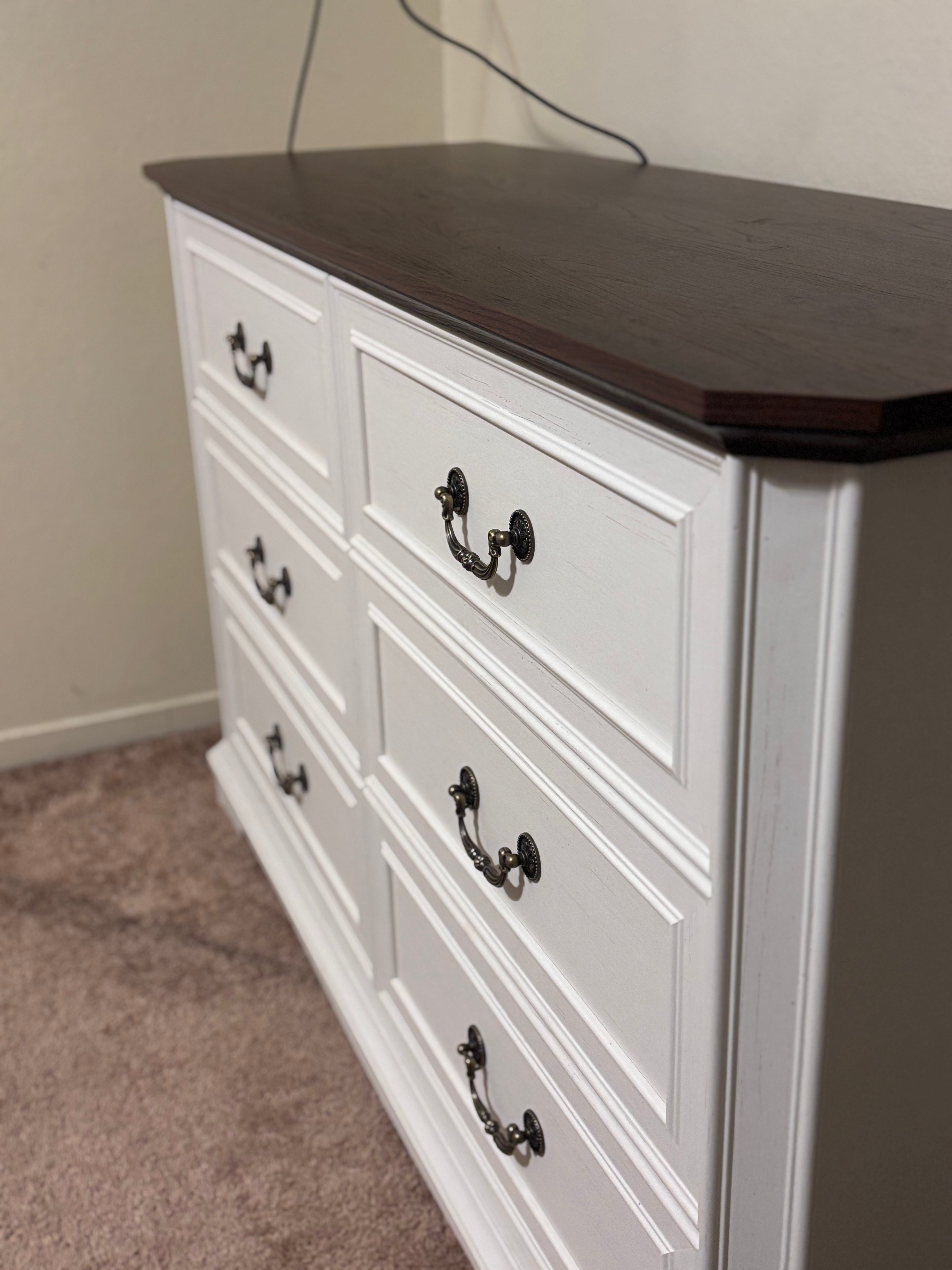 Modern 6 Drawer Dresser
