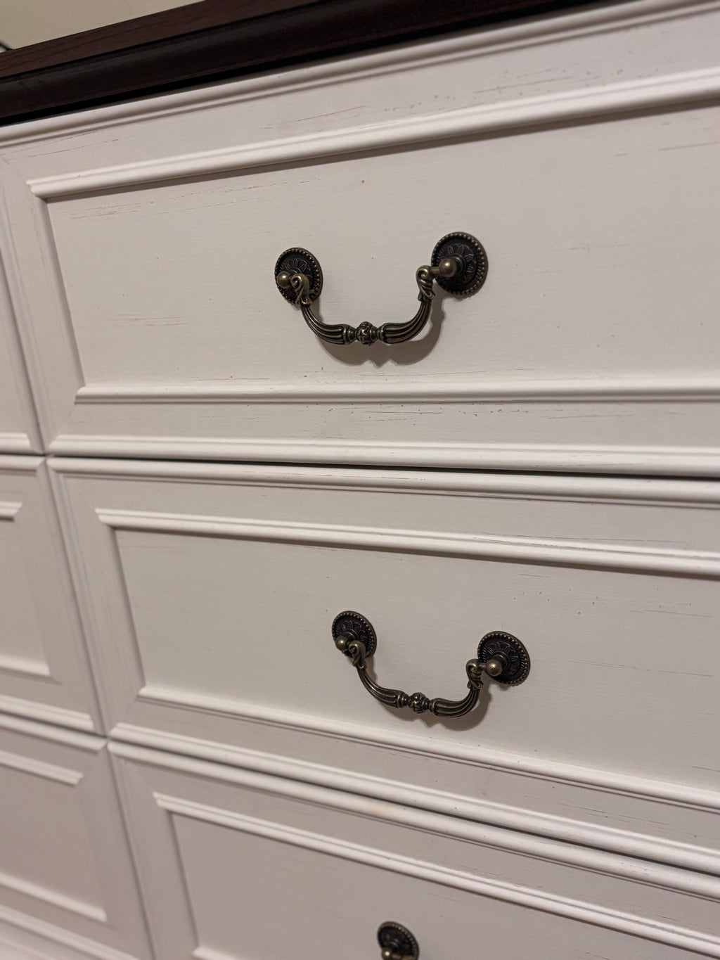 Modern 6 Drawer Dresser