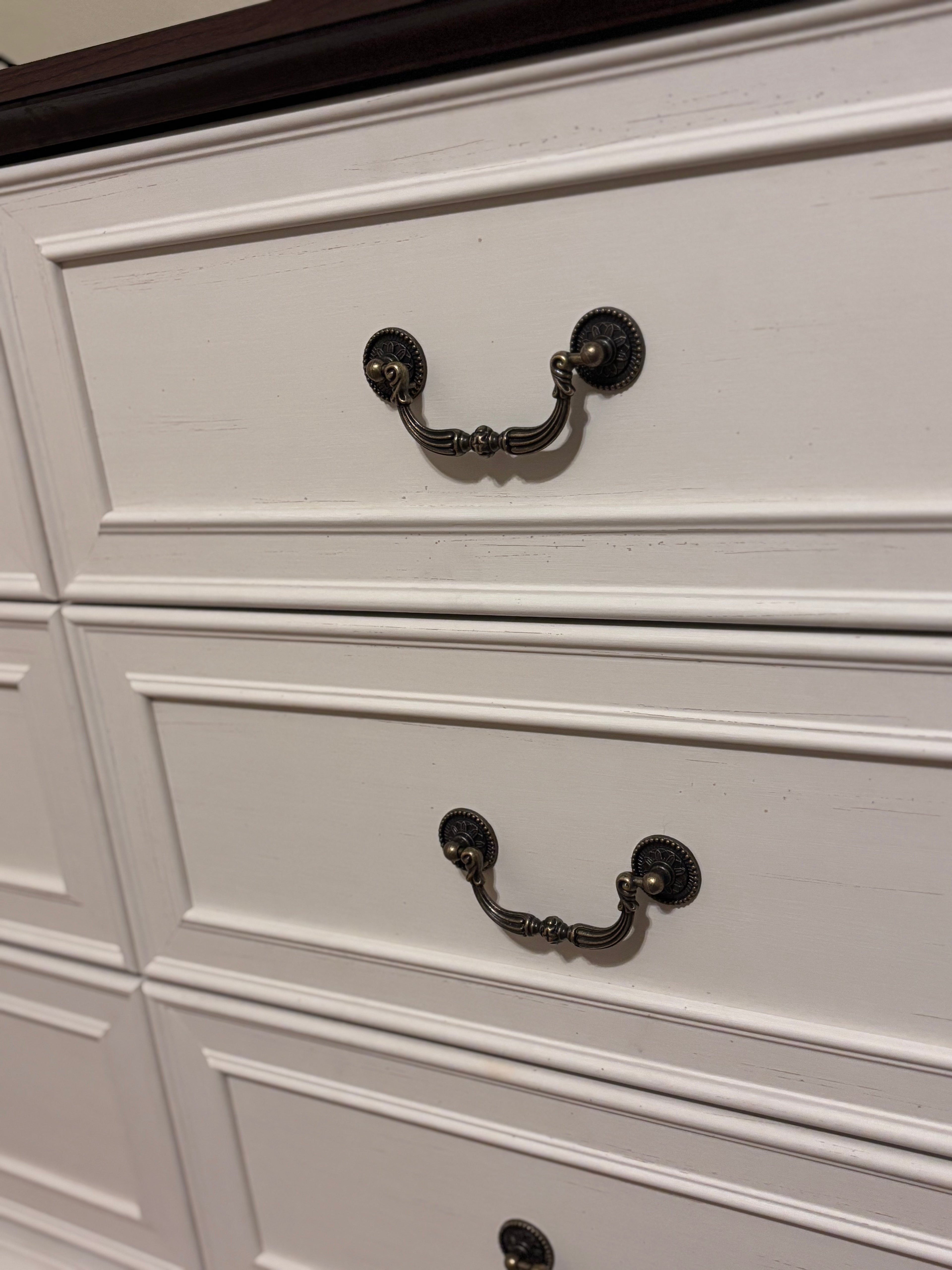 Modern 6 Drawer Dresser